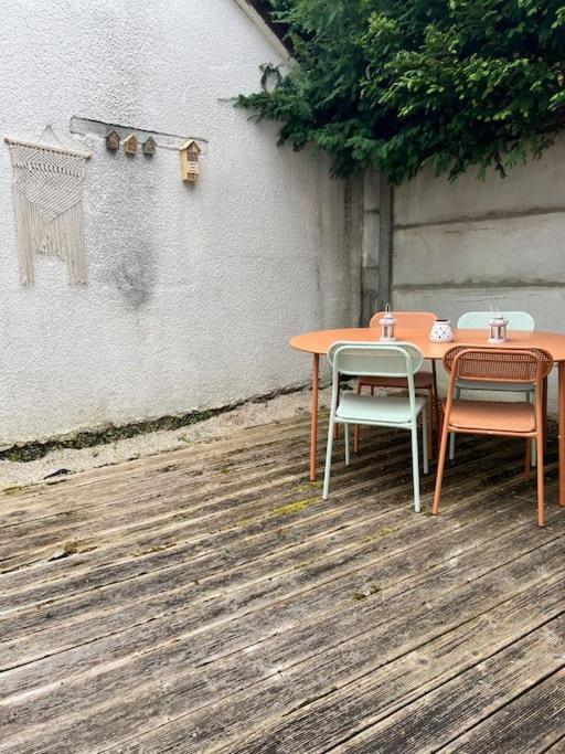 La Jolie Petite Maison Saint-André-les-Vergers Buitenkant foto